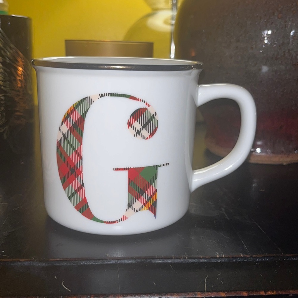 Pottery Barn plaid monogram G mug, coffee cup